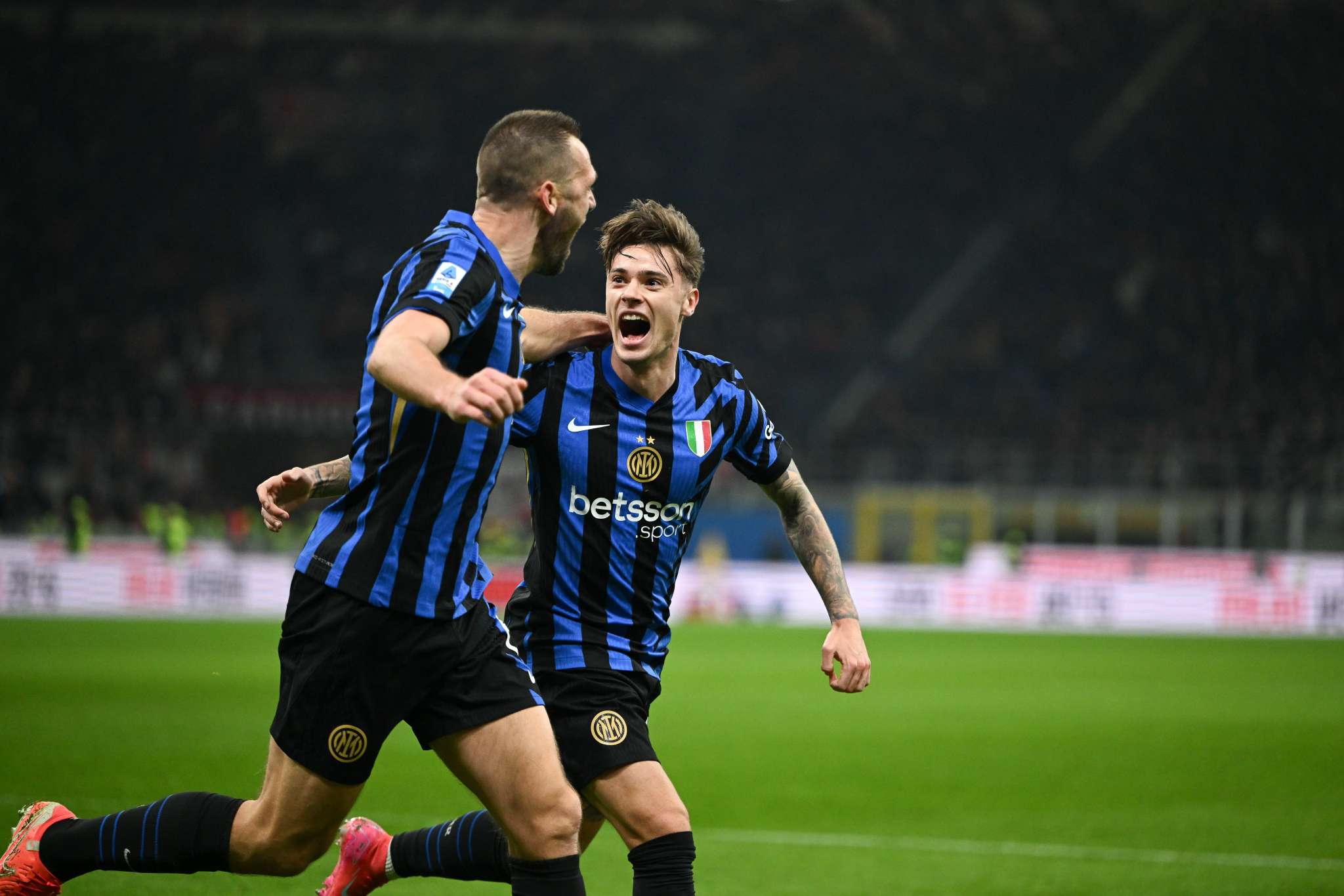 意大利豪门之战，国米逆袭击败尤文图斯