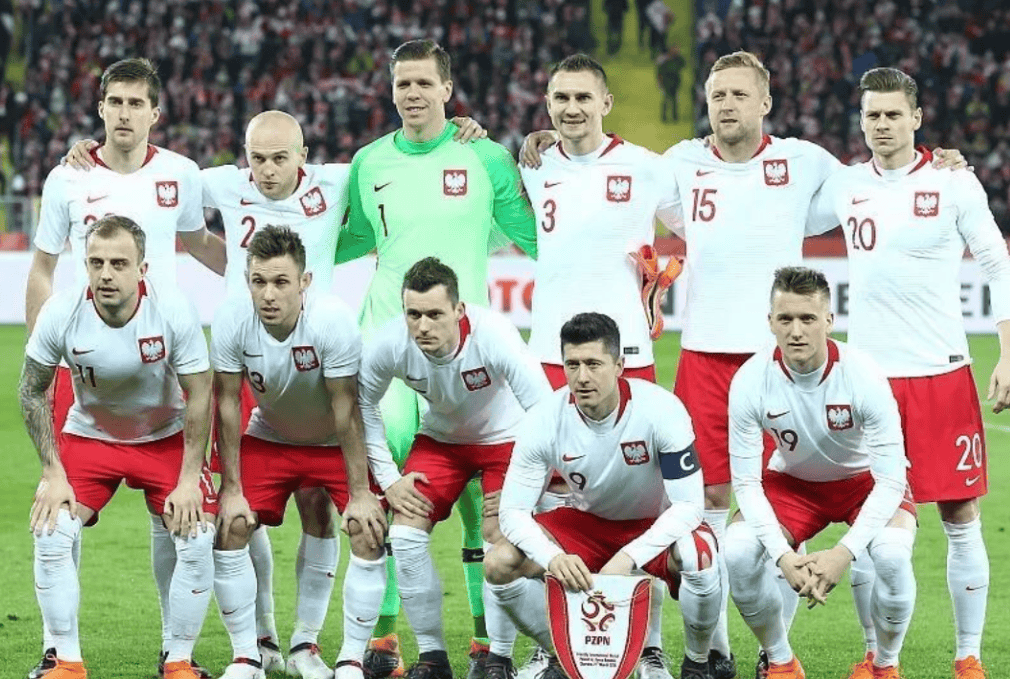波兰队备受关注，将与奥地利队交锋