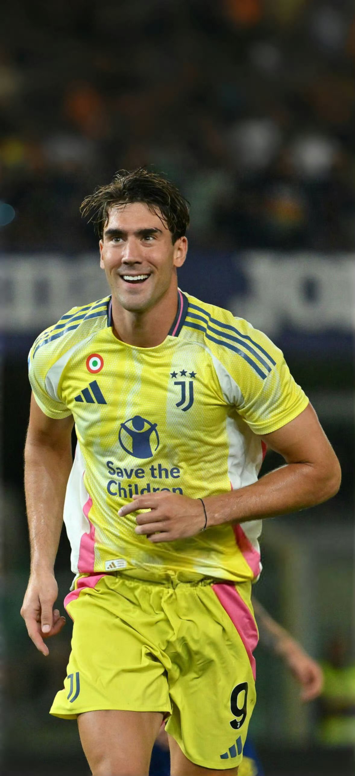 包含尤文图斯球队守门员状态神勇，救球如神的词条