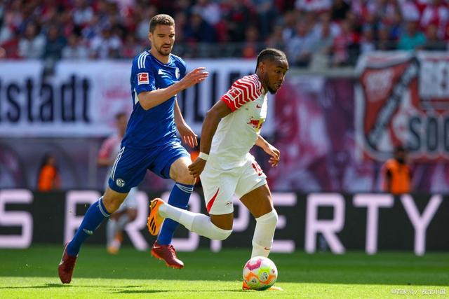 莱比锡红牛在主场对阵沙尔克的简单介绍