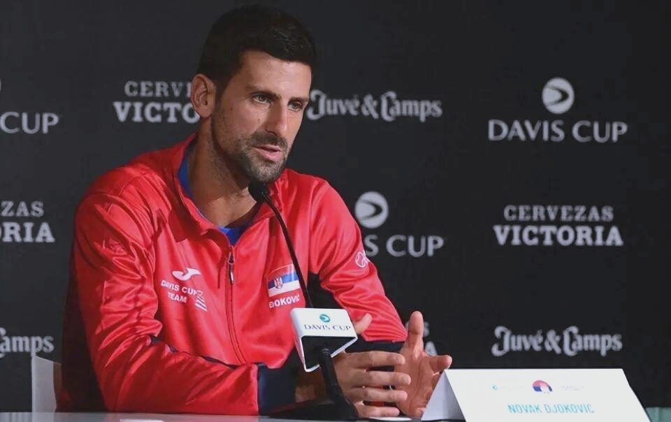 年终总决赛完胜联合杯，德约科维奇点燃赛场