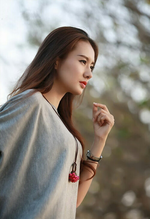 巴库的火焰，当终场哨响于战火之外