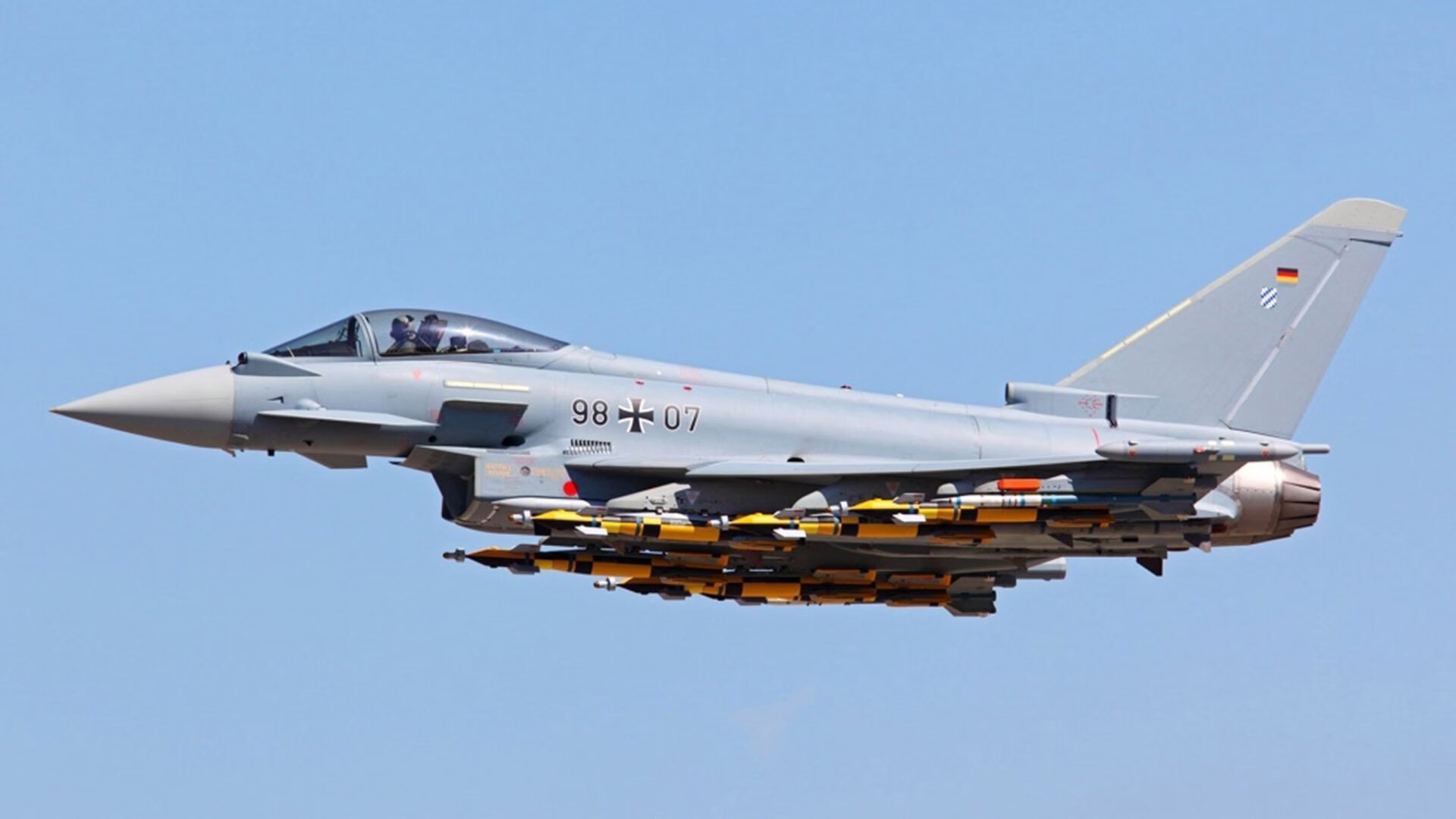 节奏的艺术，从多特蒙德的压迫交响到福登的独奏时刻